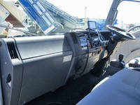 マツダタイタン移動販売車小型（2t・3t）[写真09]