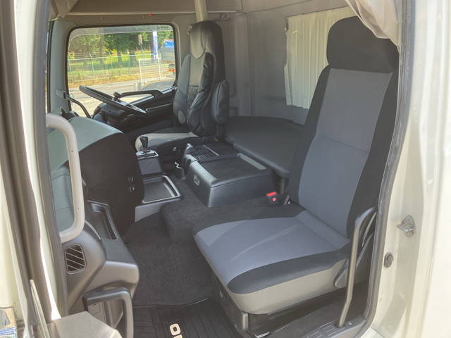 日野プロフィアトレーラーヘッド（トラクターヘッド）大型（10t）[写真25]