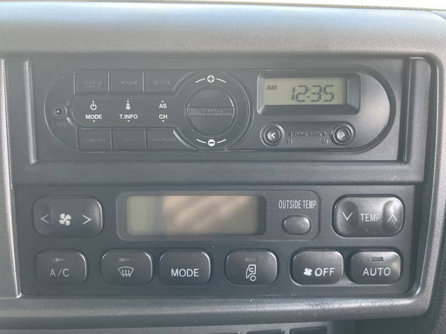 日野プロフィアトレーラーヘッド（トラクターヘッド）大型（10t）[写真34]