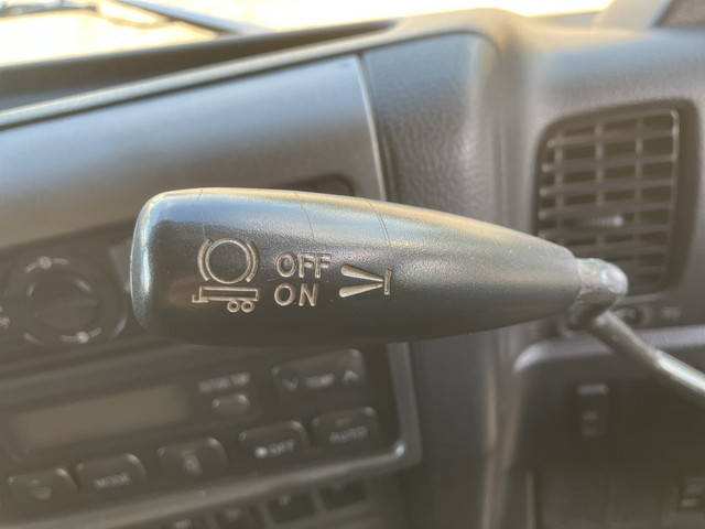 日野プロフィアトレーラーヘッド（トラクターヘッド）大型（10t）[写真36]