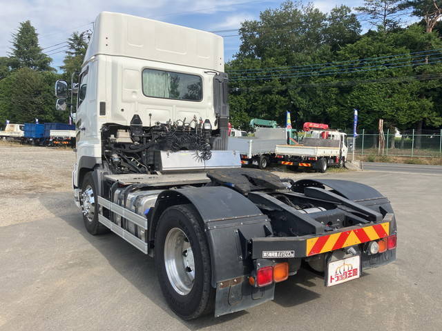 日野プロフィアトレーラーヘッド（トラクターヘッド）大型（10t）[写真04]