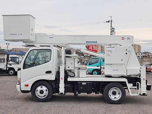 トヨタダイナ高所作業車小型（2t・3t）[写真06]