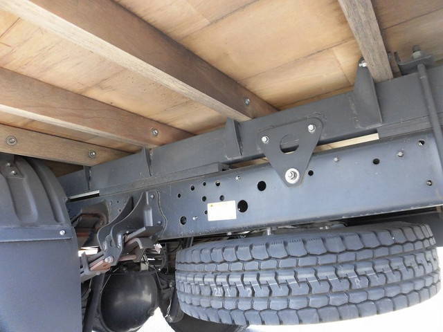 日野レンジャー平ボディ中型（4t）[写真08]