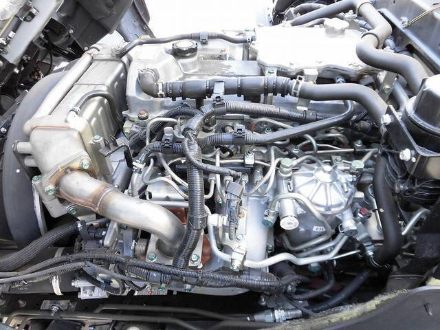 日野レンジャー平ボディ中型（4t）[写真11]