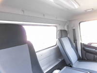 日野レンジャー平ボディ中型（4t）[写真14]