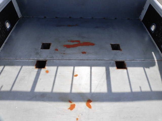 日野レンジャー平ボディ中型（4t）[写真04]