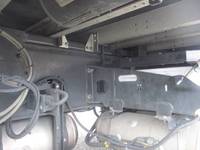 いすゞギガアルミウイング大型（10t）[写真10]