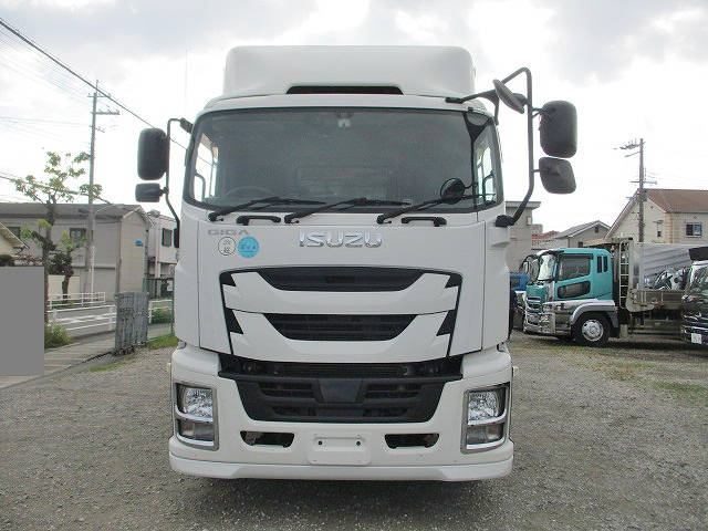 いすゞギガアルミウイング大型（10t）[写真03]