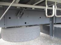 いすゞギガアルミウイング大型（10t）[写真08]