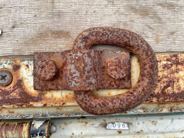 いすゞエルフ平ボディ小型（2t・3t）[写真11]