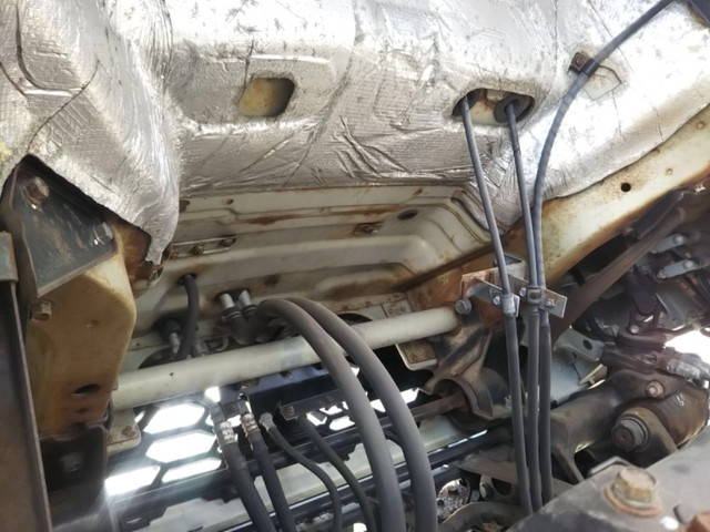 三菱ふそうファイターアルミウイング中型（4t）[写真20]