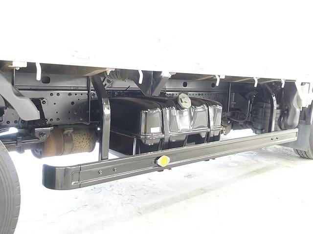 いすゞエルフ平ボディ小型（2t・3t）[写真15]