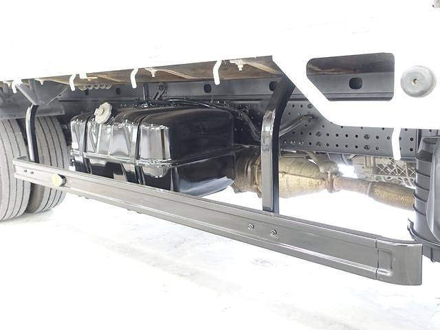 いすゞエルフ平ボディ小型（2t・3t）[写真17]