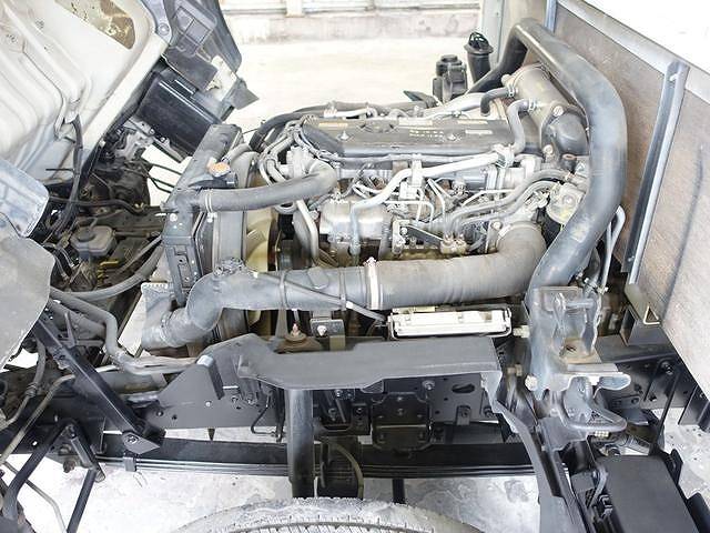 いすゞエルフ平ボディ小型（2t・3t）[写真19]