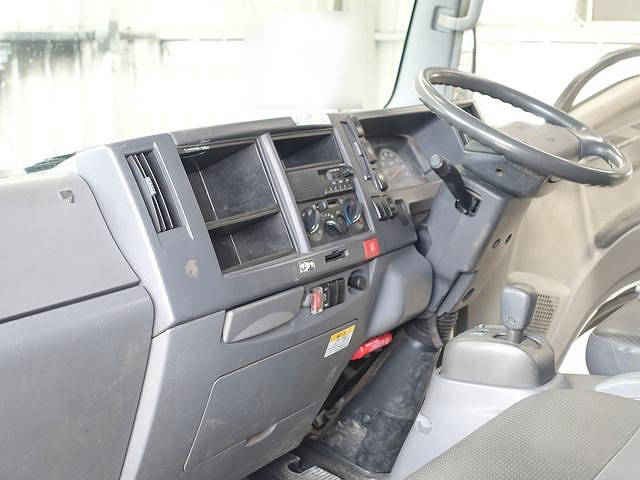 いすゞエルフ平ボディ小型（2t・3t）[写真30]