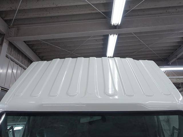 いすゞエルフ平ボディ小型（2t・3t）[写真08]