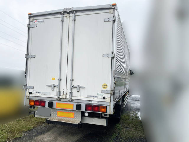 三菱ふそうファイターアルミウイング増トン（6t・8t）[写真02]