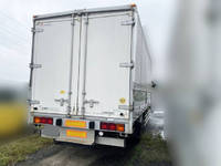 三菱ふそうファイターアルミウイング増トン（6t・8t）[写真02]