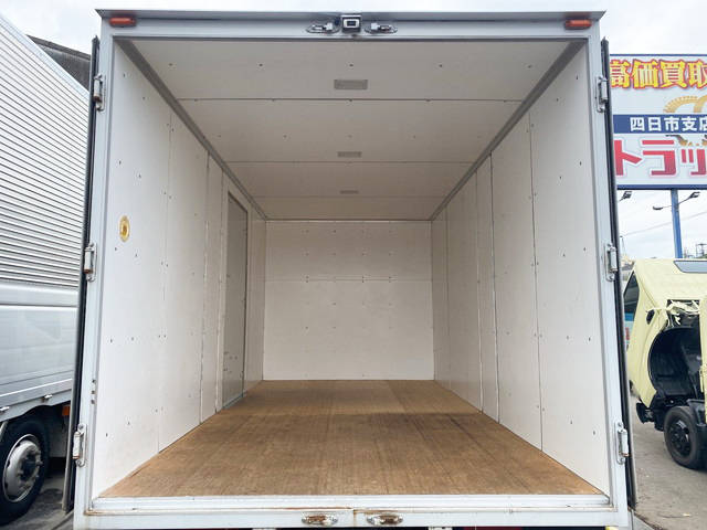 日野デュトロアルミバン小型（2t・3t）[写真12]
