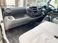 日野デュトロアルミバン小型（2t・3t）[写真26]