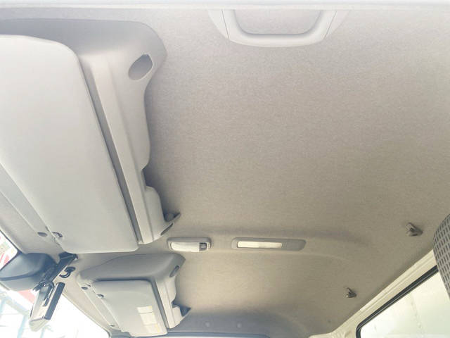 日野デュトロアルミバン小型（2t・3t）[写真28]