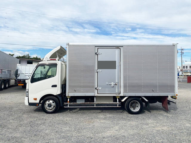 日野デュトロアルミバン小型（2t・3t）[写真05]