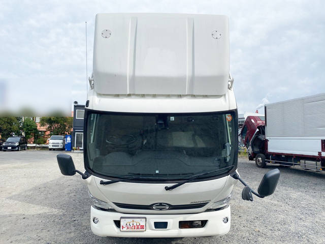 日野デュトロアルミバン小型（2t・3t）[写真09]