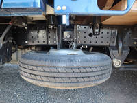 三菱ふそうキャンターガッツダブルキャブ（Wキャブ）小型（2t・3t）[写真18]