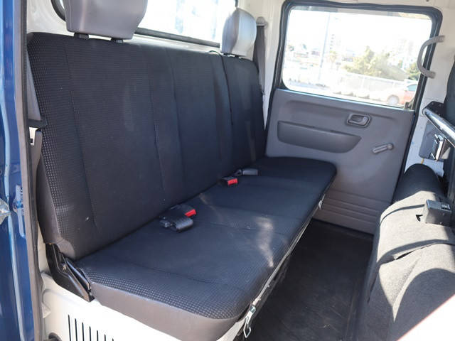 三菱ふそうキャンターガッツダブルキャブ（Wキャブ）小型（2t・3t）[写真25]