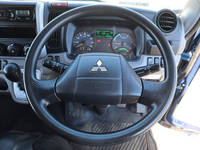 三菱ふそうキャンターガッツダブルキャブ（Wキャブ）小型（2t・3t）[写真30]