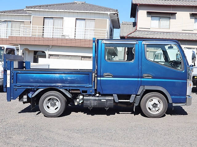 三菱ふそうキャンターガッツダブルキャブ（Wキャブ）小型（2t・3t）[写真07]