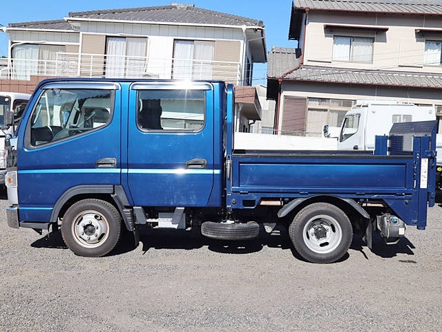 三菱ふそうキャンターガッツダブルキャブ（Wキャブ）小型（2t・3t）[写真08]