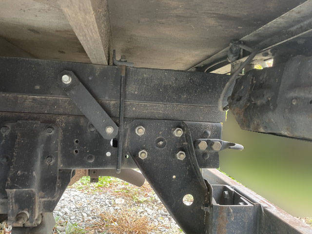 三菱ふそうキャンタークレーン3段小型（2t・3t）[写真20]