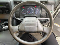 三菱ふそうキャンタークレーン3段小型（2t・3t）[写真29]