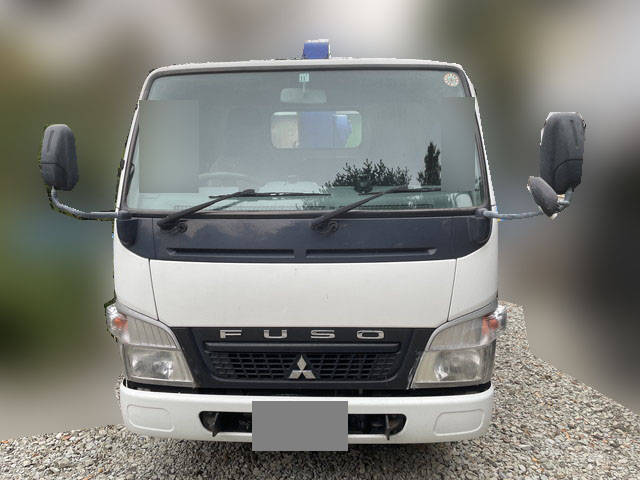 三菱ふそうキャンタークレーン3段小型（2t・3t）[写真07]