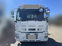 いすゞギガトレーラーヘッド（トラクターヘッド）大型（10t）[写真03]