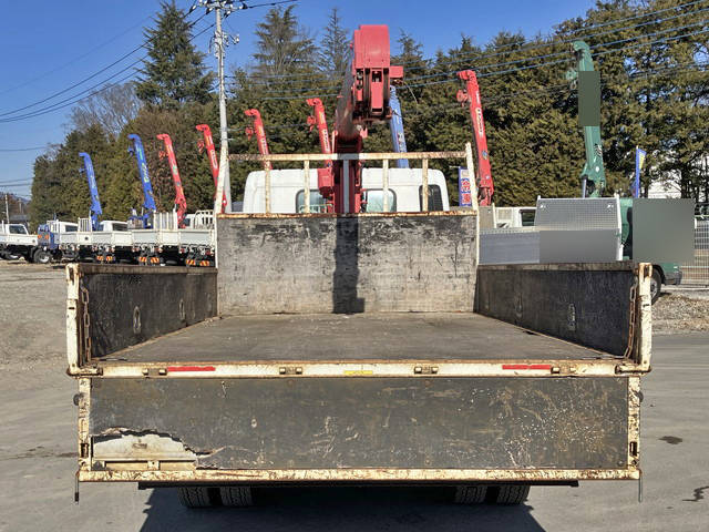 三菱ふそうキャンタークレーン4段小型（2t・3t）[写真10]