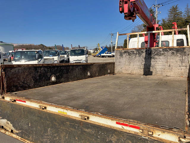 三菱ふそうキャンタークレーン4段小型（2t・3t）[写真11]