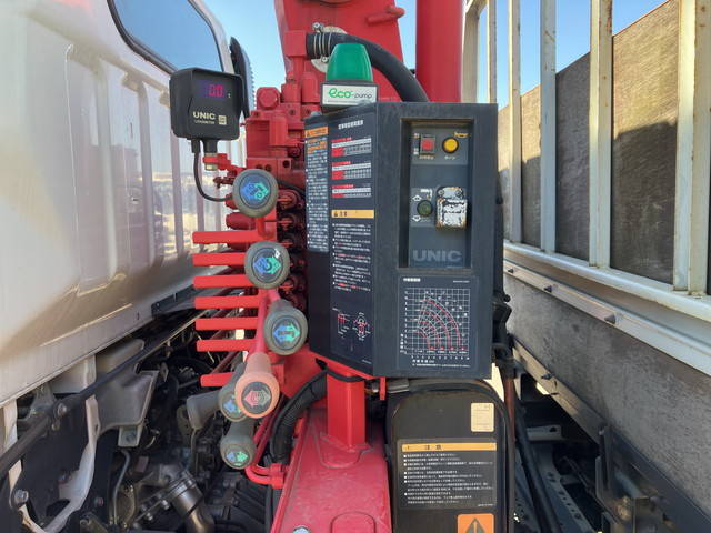 三菱ふそうキャンタークレーン4段小型（2t・3t）[写真16]