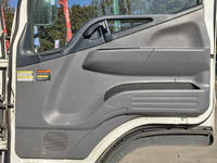 三菱ふそうキャンタークレーン4段小型（2t・3t）[写真27]