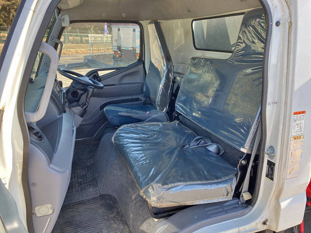 三菱ふそうキャンタークレーン4段小型（2t・3t）[写真28]