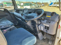 三菱ふそうキャンタークレーン4段小型（2t・3t）[写真31]