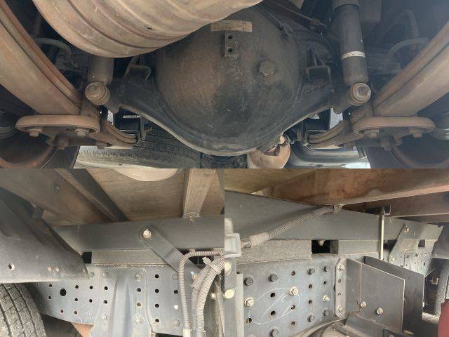 三菱ふそうキャンター平ボディ小型（2t・3t）[写真19]