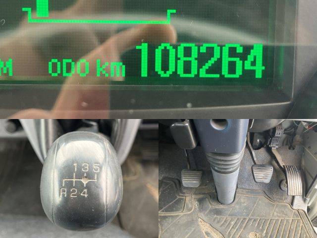 三菱ふそうキャンター平ボディ小型（2t・3t）[写真30]