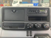 三菱ふそうキャンター平ボディ小型（2t・3t）[写真31]