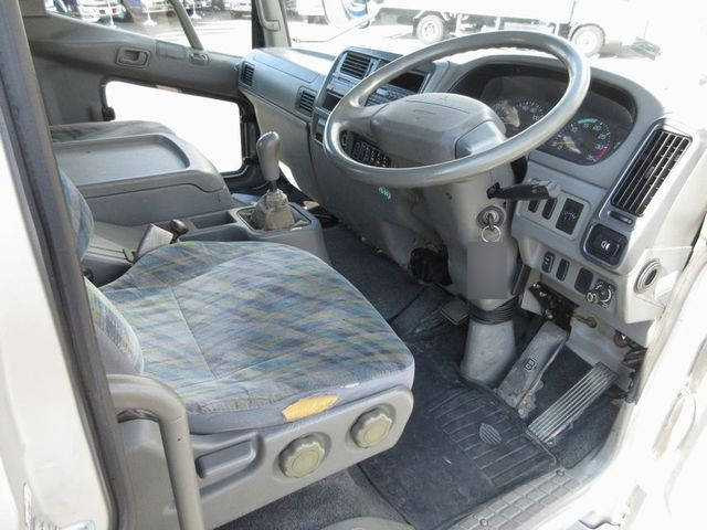 三菱ふそうファイターセルフローダー増トン（6t・8t）[写真25]