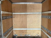 三菱ふそうキャンターアルミバン小型（2t・3t）[写真13]