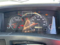 いすゞエルフアルミバン小型（2t・3t）[写真17]