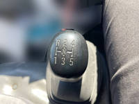 いすゞエルフアルミバン小型（2t・3t）[写真19]