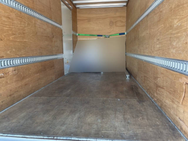 いすゞエルフアルミバン小型（2t・3t）[写真06]